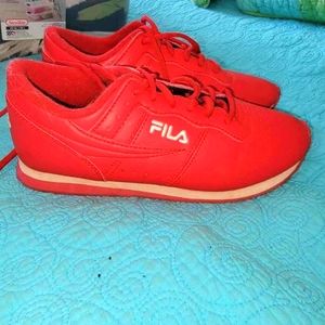 Retro Fila sneakers (red)